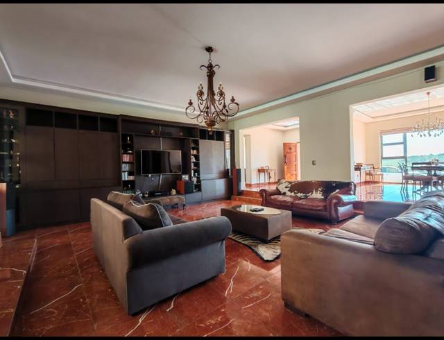 49,991M² FARM FOR SALE IN THREE RIVERS EAST